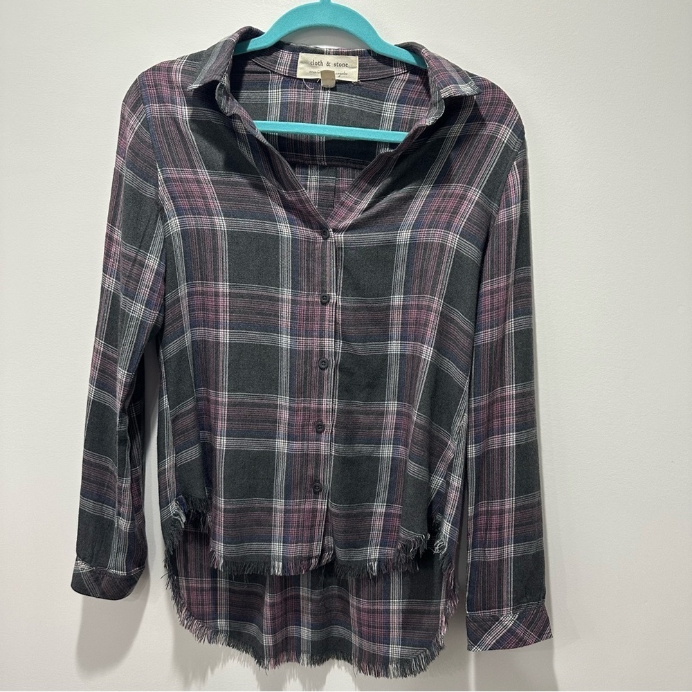 Cloth & Stone Black Plaid Rayon Button Down Top